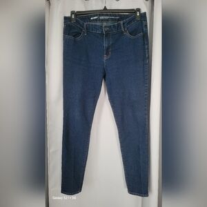 Old Navy Super Skinny Jeans Size 14